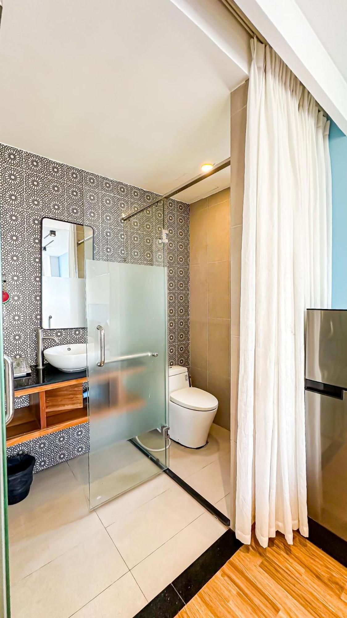 Sea Vista Boutique Hotel & Apartment Дананг Екстериор снимка