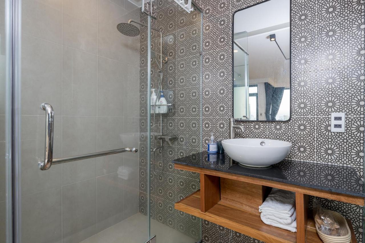Sea Vista Boutique Hotel & Apartment Дананг Екстериор снимка